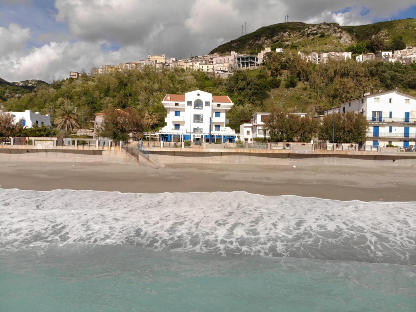 Sea Garden Hotel Acquappesa Bagian luar foto