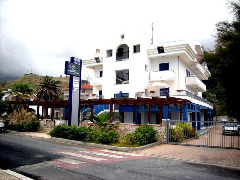 Sea Garden Hotel Acquappesa Bagian luar foto
