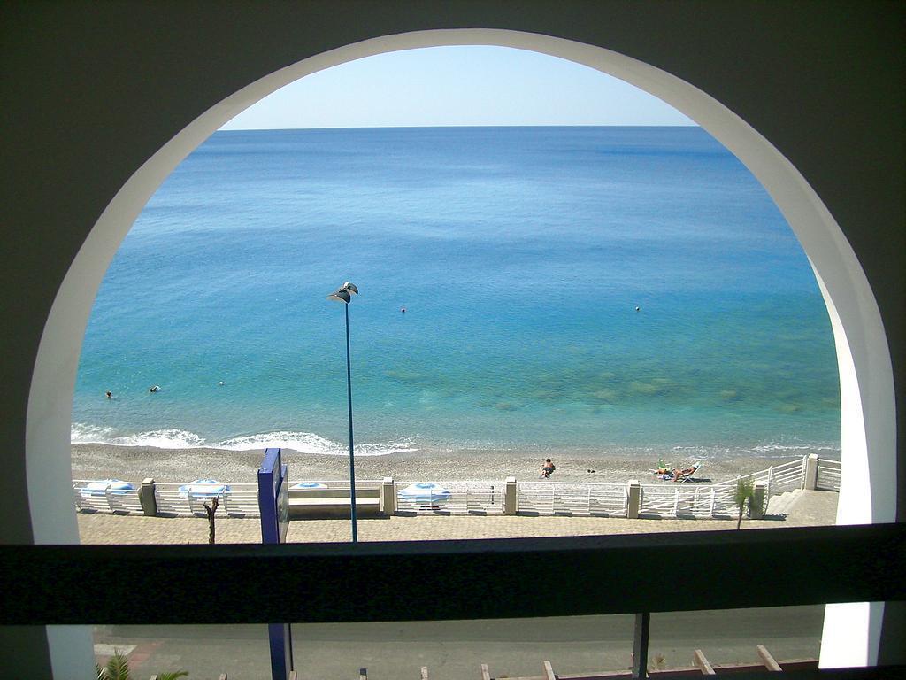 Sea Garden Hotel Acquappesa Bagian luar foto