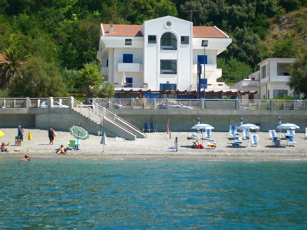 Sea Garden Hotel Acquappesa Bagian luar foto